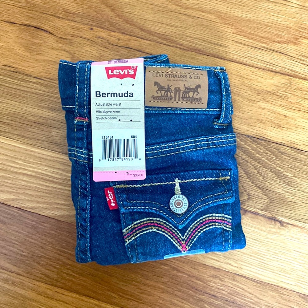 2T Bermuda shorts